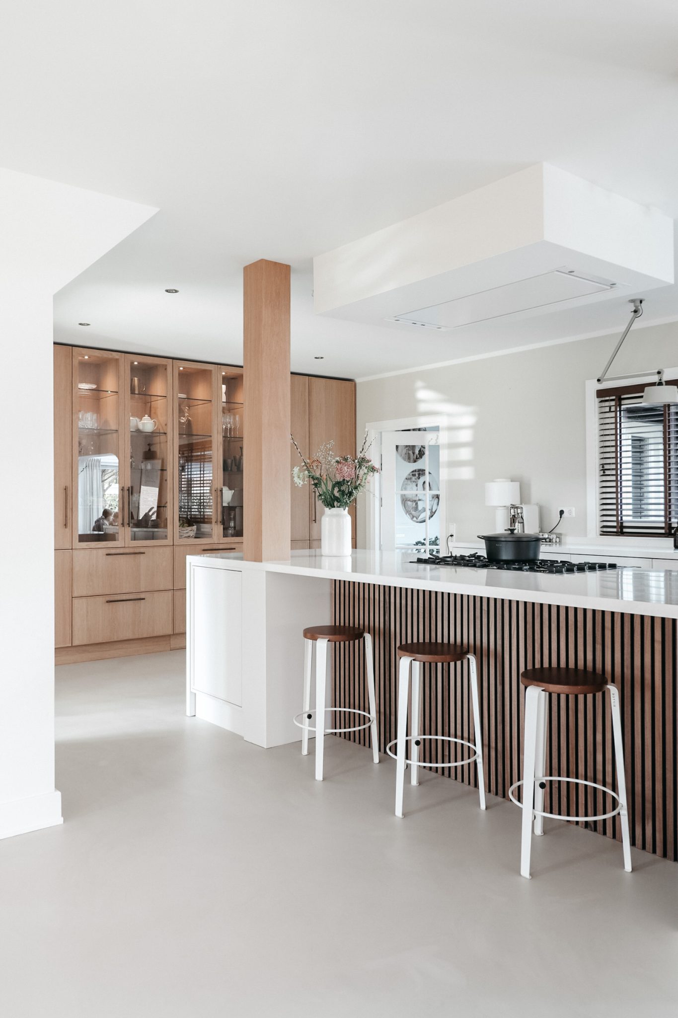 akupanel-walnut-kitchen-island2